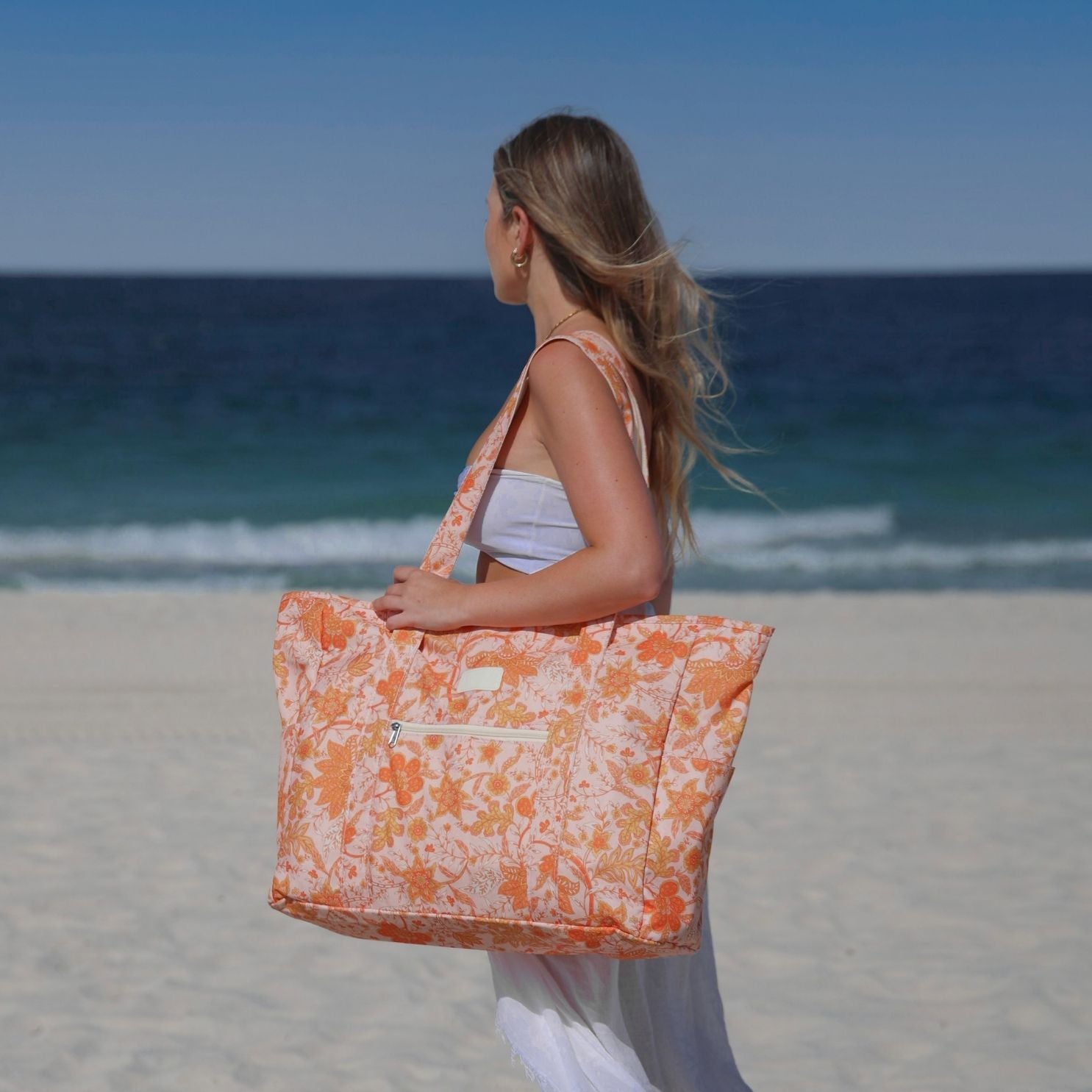 del-sol-beach-bag-1_f18a40cb-65ac-499b-a0c7-7c8dcaf1de4e.jpg